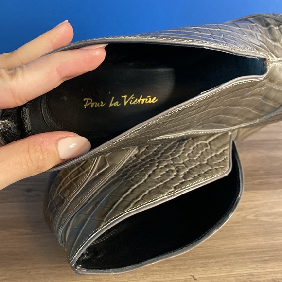 Pour la Victorie Crocodile Print Ankle Boots - Picture 8 of 8